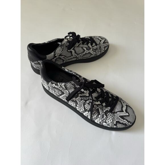 Michael Kors Keating Lace Up Sneakers 11.5 Black Snake Print Leather New - Picture 1 of 5
